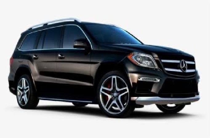 Mercedes Gls for Winery Tour Melbourne